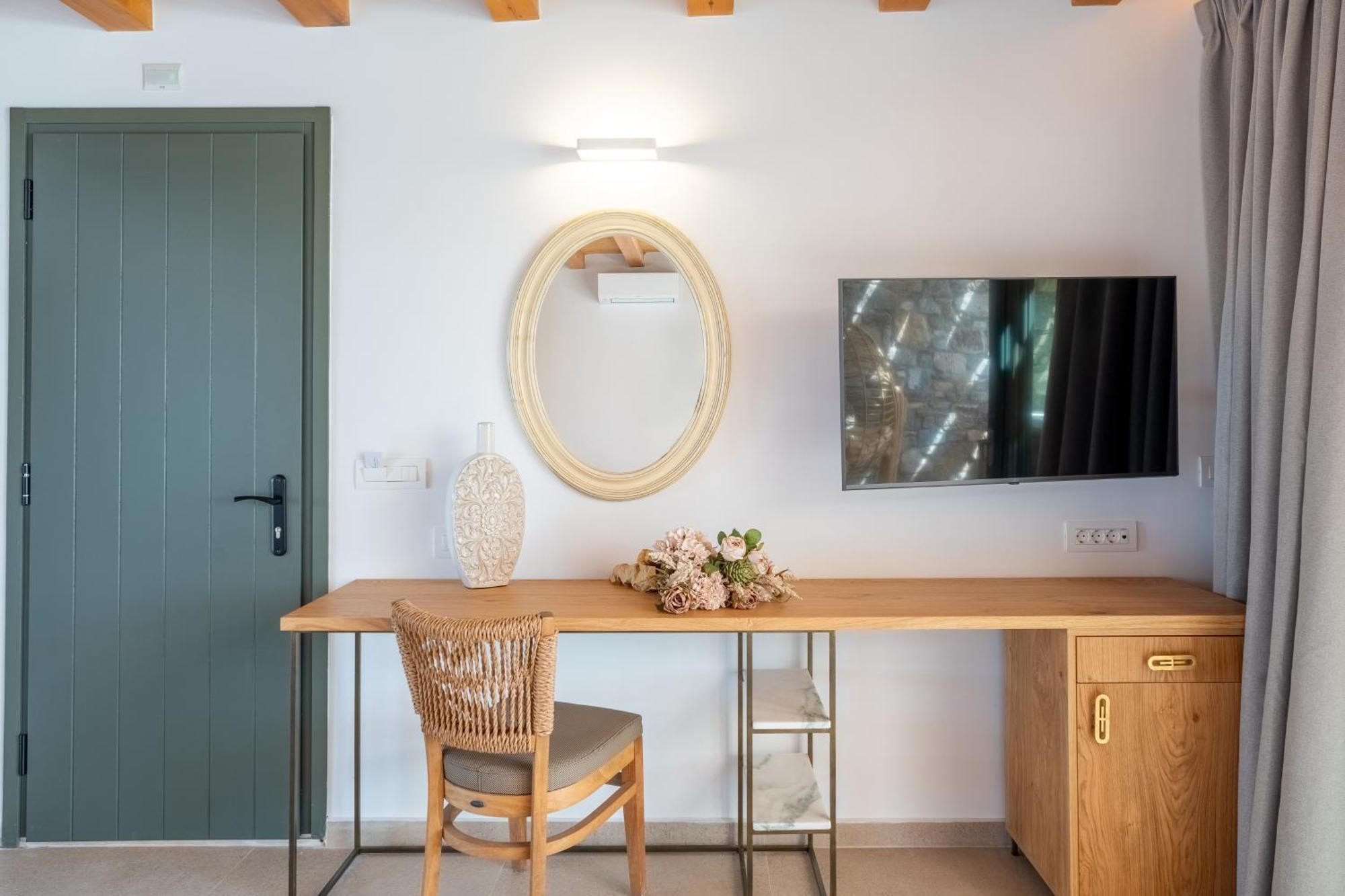 Regency Sunset Suites Mykonos Town Buitenkant foto